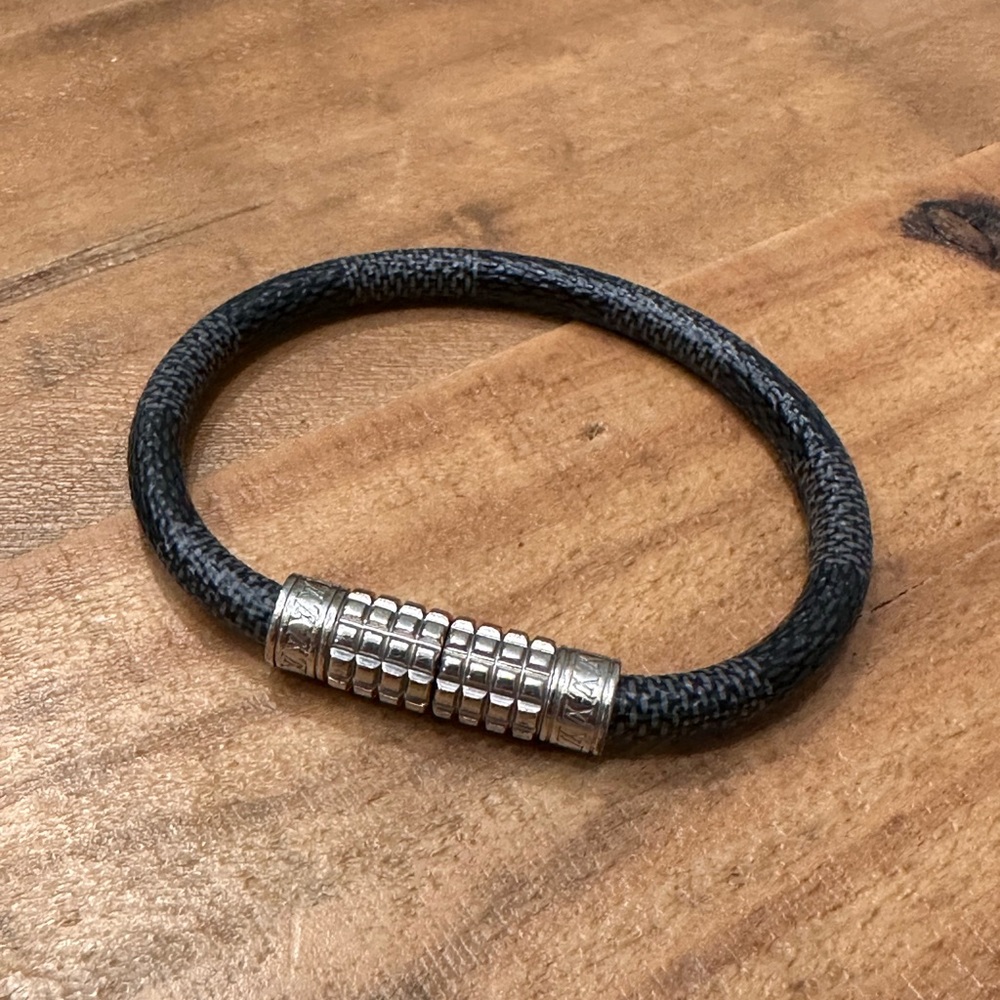 Louis Vuitton Digit Bracelet